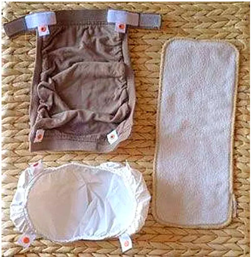 Petit voile de protection lavable 100% laine mérinos pour couches bébé  (France)